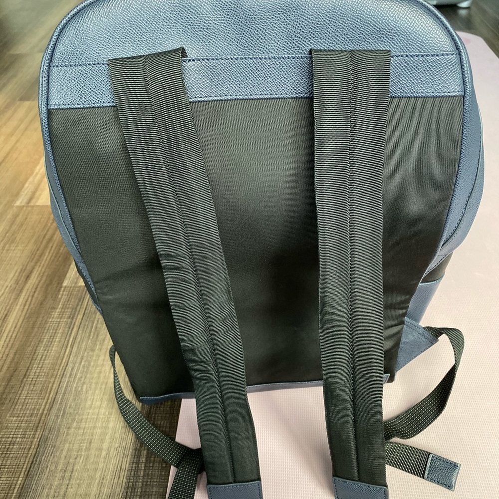 Bugatchi Backpack - Picture 3 of 5